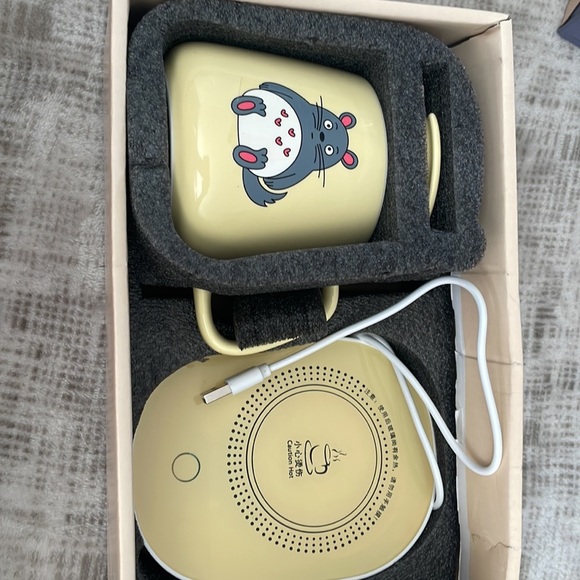 My Neighbour Totoro inspired Electric hot plate and mug set - Picture 3 of 6